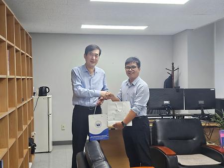 베트남 Hi Korean 한국어학원 방문 이미지