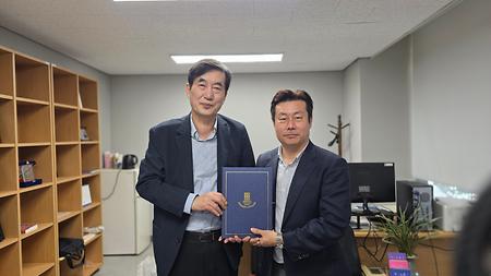 제이에프씨랩 유학원 방문 이미지
